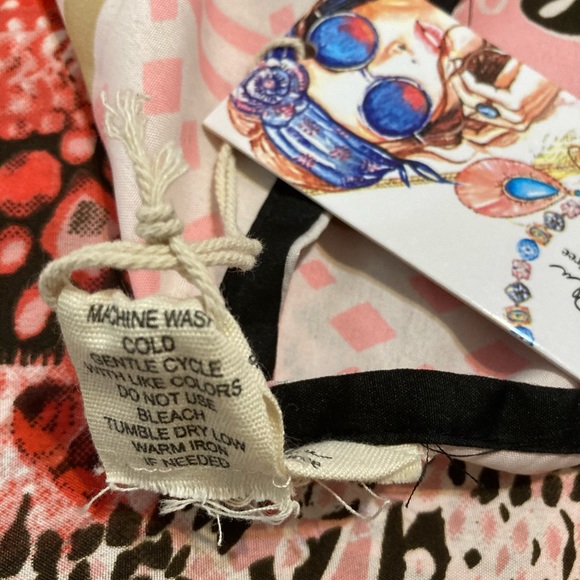 NWT gypsy blu multiple colors,printed maxi kaftan one size fits all - Picture 13 of 14